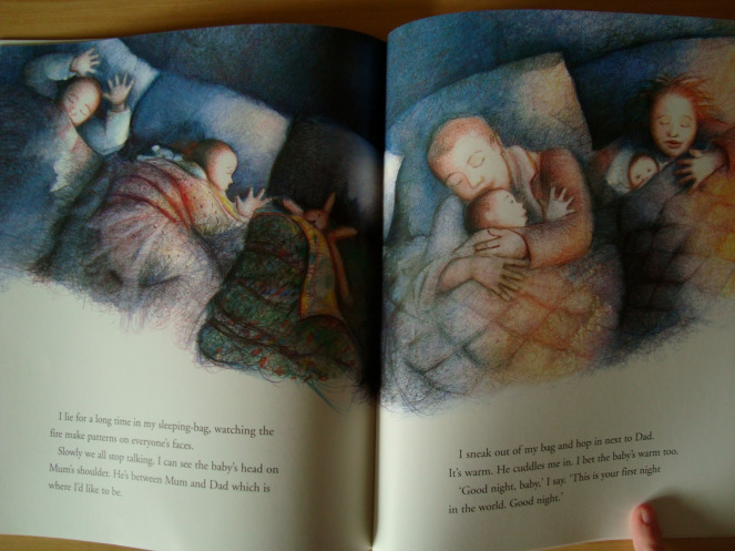 Mon moment préféré de "Hello Baby" ; la dernière page en mode cododo familial !